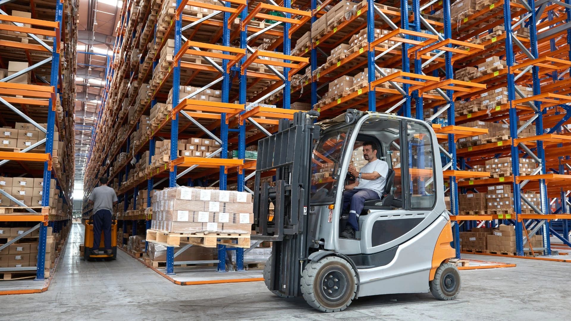 Métiers Logistique et Transport : Fiches et Emplois